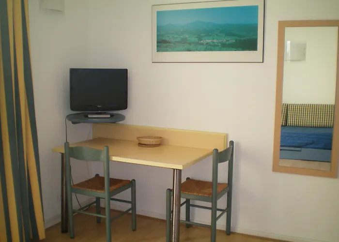 Aparthotel Résidence Mer&golf Eugénie 4*