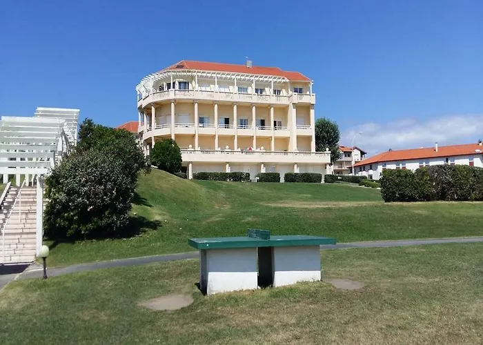 Aparthotel Résidence Mer&golf Eugénie 4*