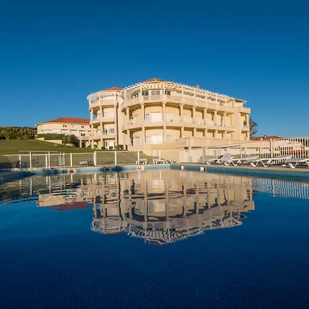 & Golf Eugenie 4* بياريتز