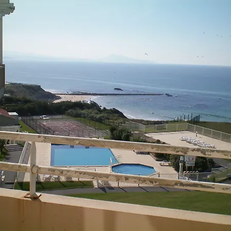 梅尔欧仁妮高尔夫酒店 公寓式酒店