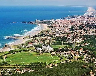 & Golf Eugenie بياريتز