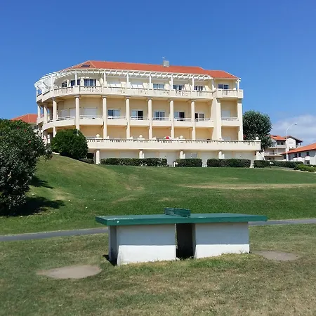 Apart Otel & Golf Eugenie