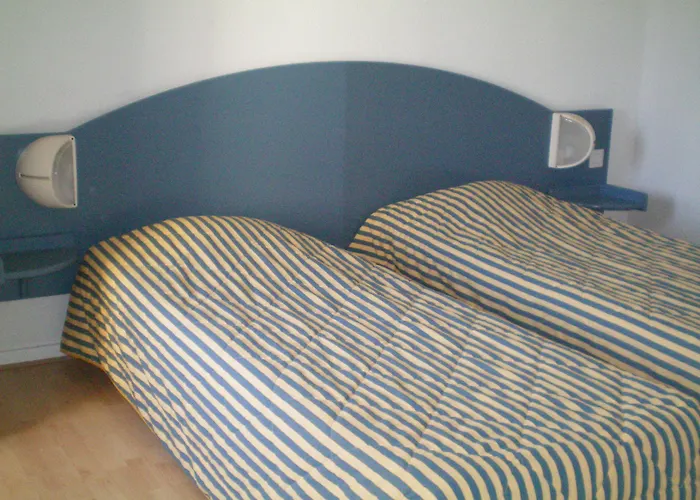 & Golf Eugenie بياريتز