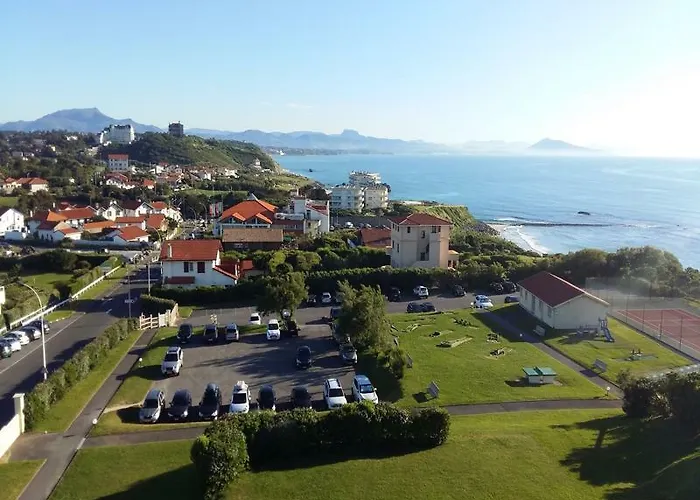 & Golf Eugenie Aparthotel